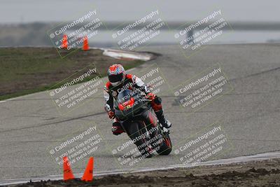 media/Nov-29-2025-TrackDaz (Sat) [[10ae2d9bce]]/A Group/Session 3 (Outside Grapevine)/